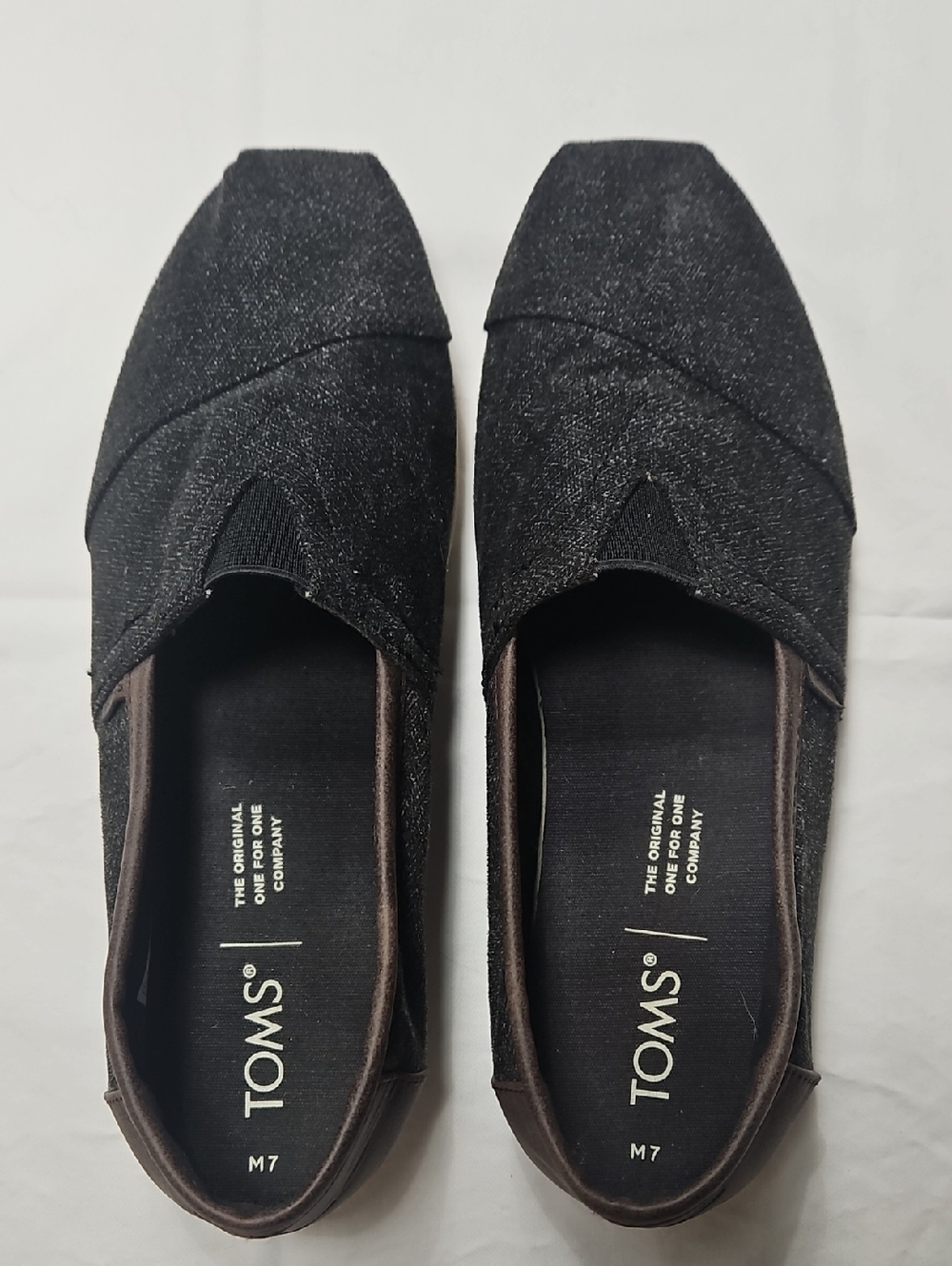 TOMS Black Herringbone Slip-On Flats M7